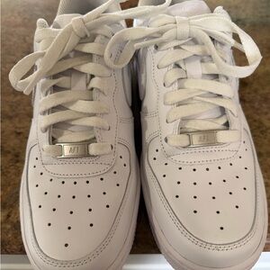 Nike White Air Force 1 Sneakers